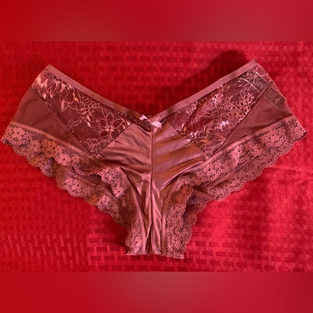 Victoria’s Secret Very Sexy cheeky panty